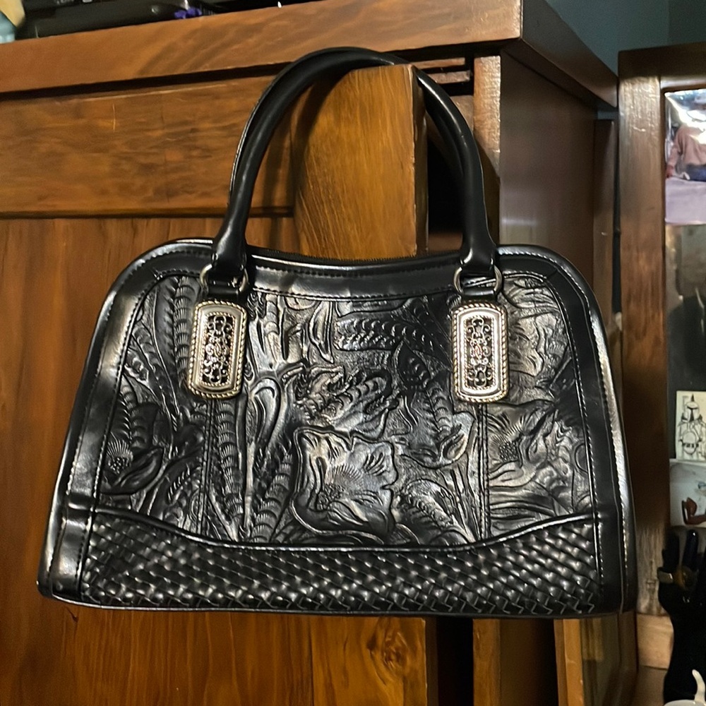 Marlo black leather tooled purse.